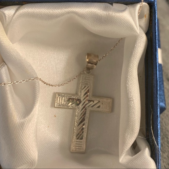 Sterling silver cross necklace 925 - Picture 4 of 4